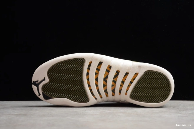 Cheap Air Chris Jordan 12 Paul of 2003 130690-301 Class 0813